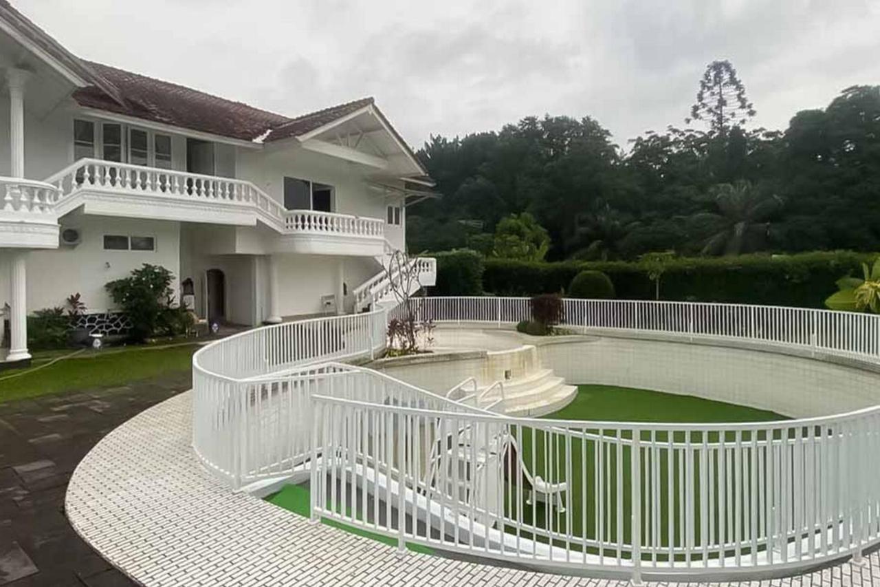 Reddoorz Plus @ Megamendung Puncak 2 Bogor Eksteriør billede